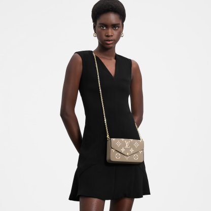 Felicie Pochette M82610