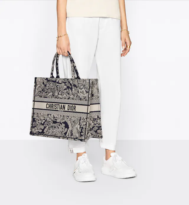 LARGE  BOOK TOTE
