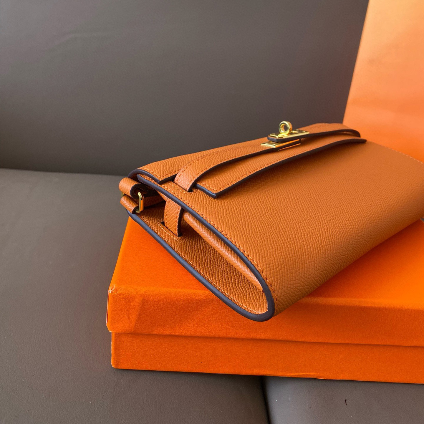 Epsom Kelly Wallet*