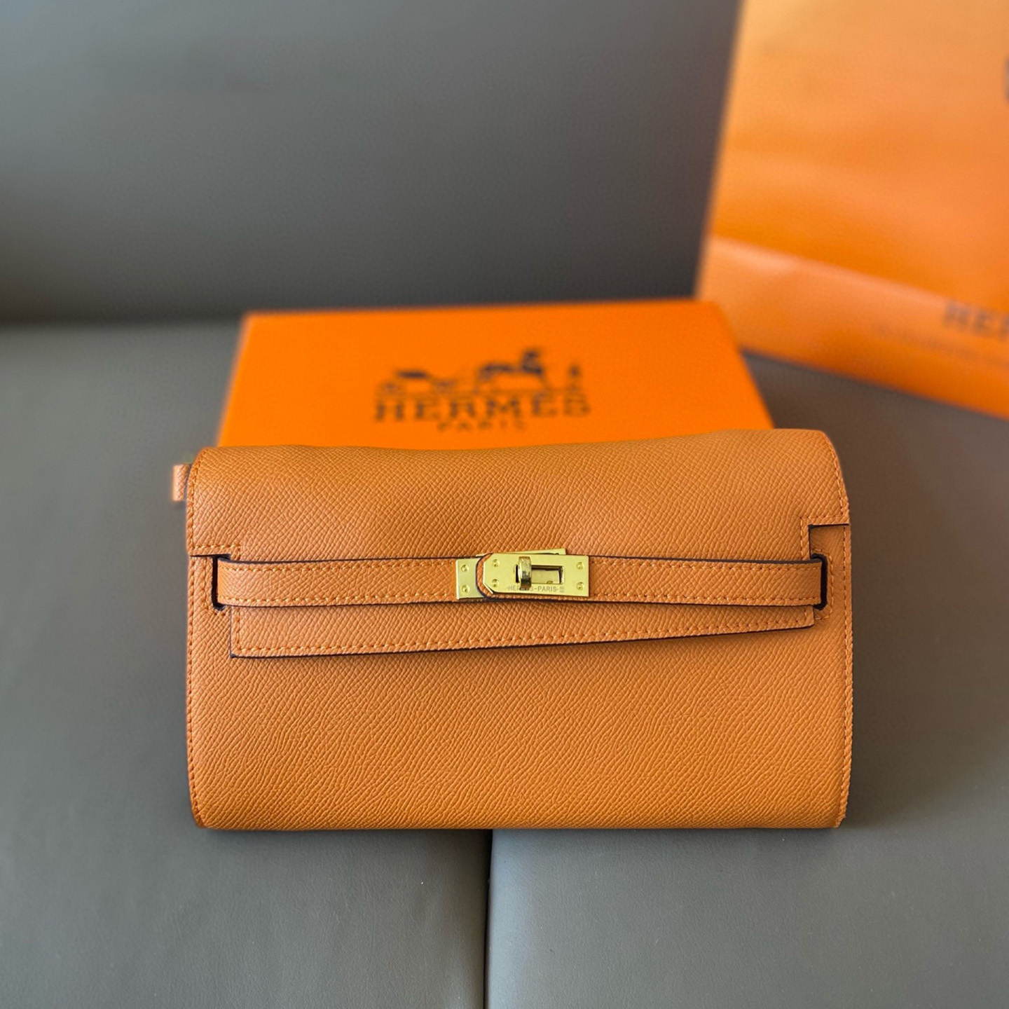 Epsom Kelly Wallet*