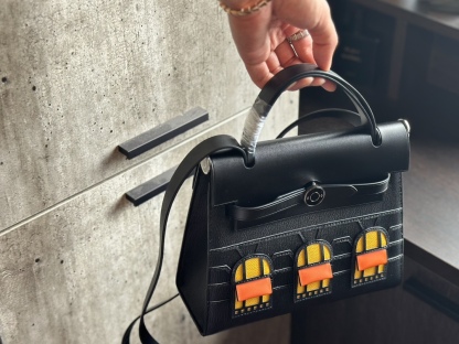 Kelly 18 Bag