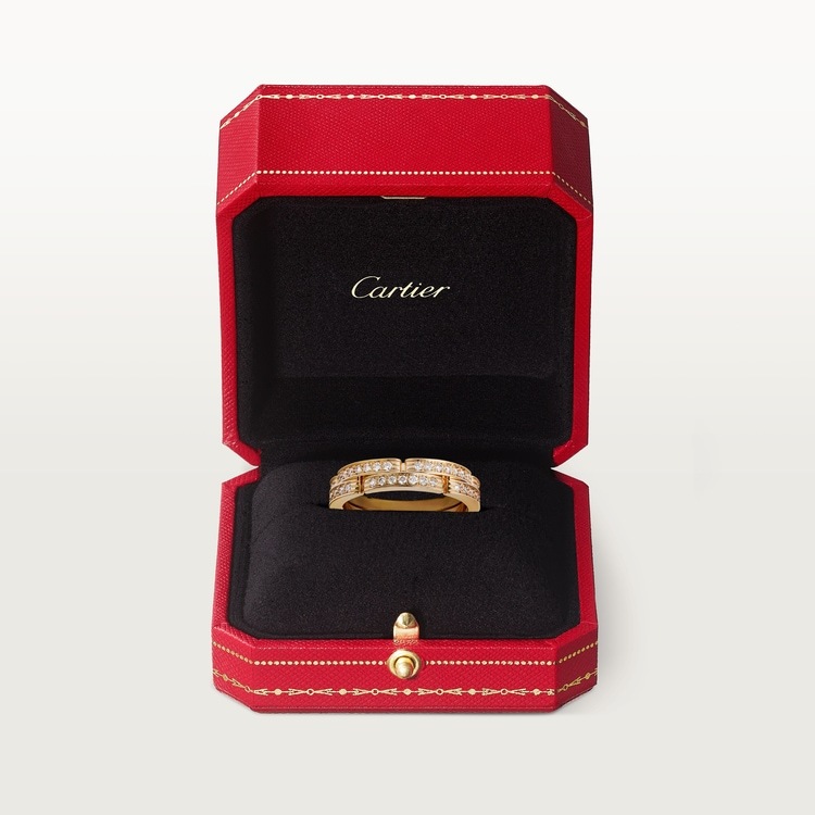 MAILLON PANTHÈRE WEDDING BAND, 2 HALF DIAMOND-PAVED ROWS