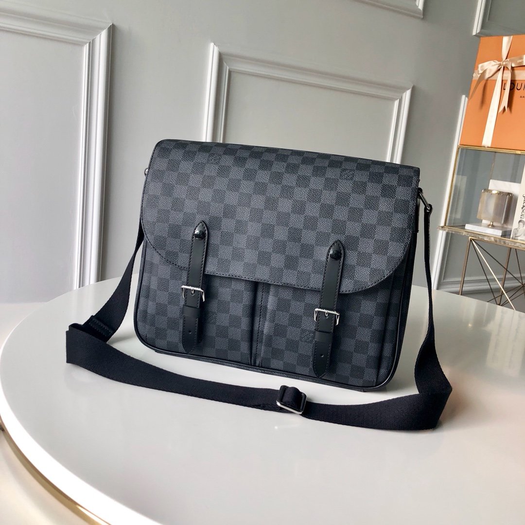Christopher N41500