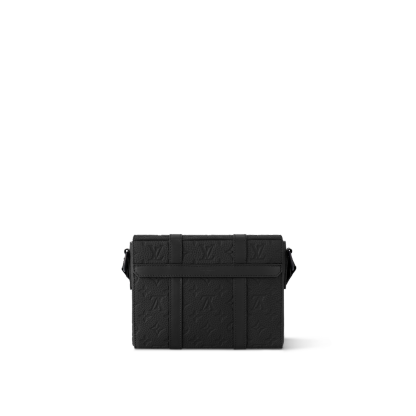 Trunk Messenger