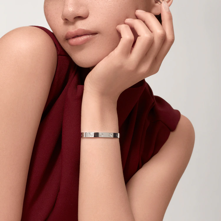LOVE BRACELET, 1 DIAMOND
