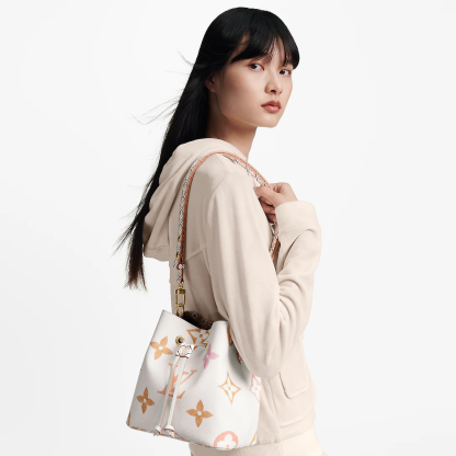 Neonoe BB M22985