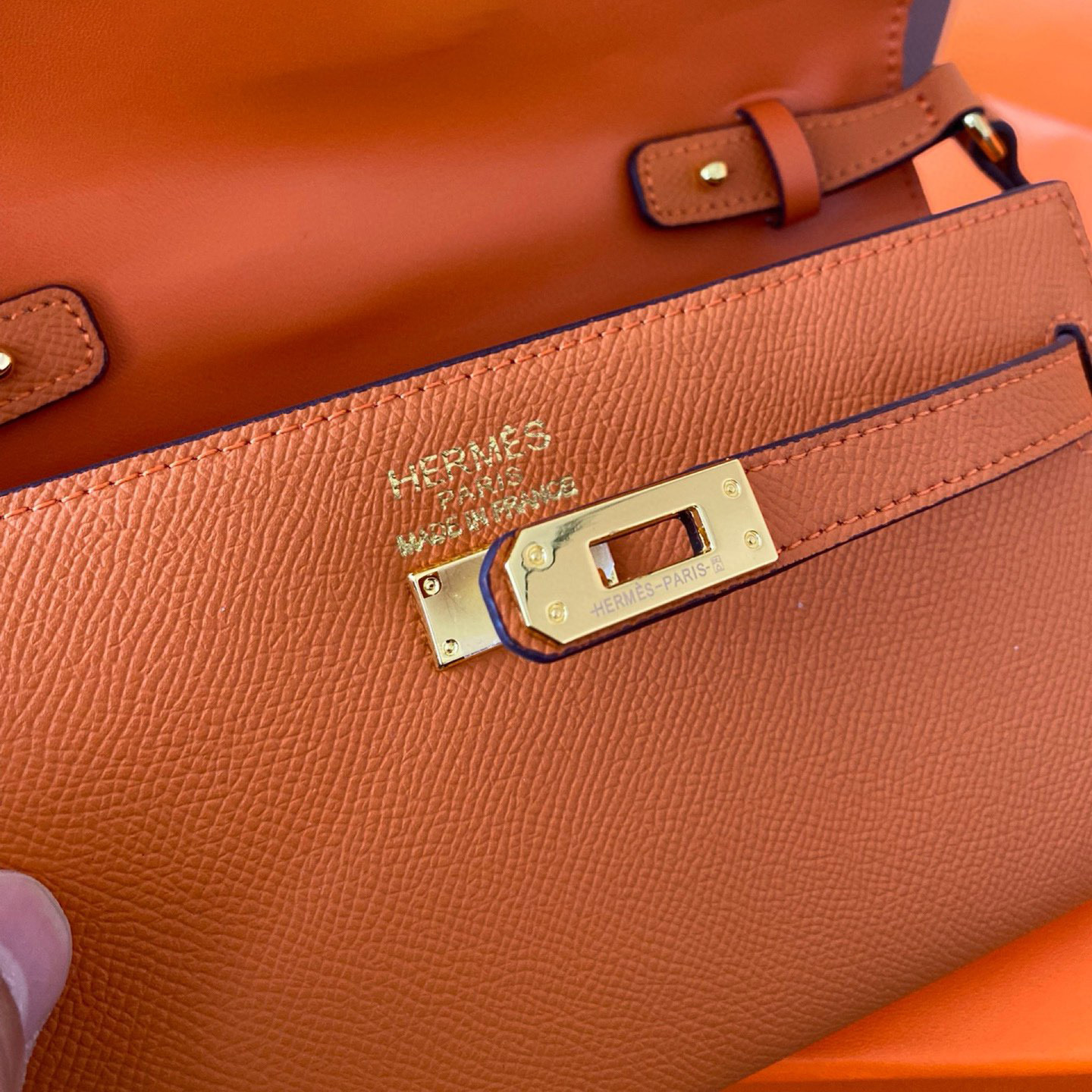 Epsom Kelly Wallet*