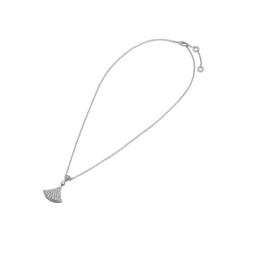 DIVAS DREAM NECKLACE