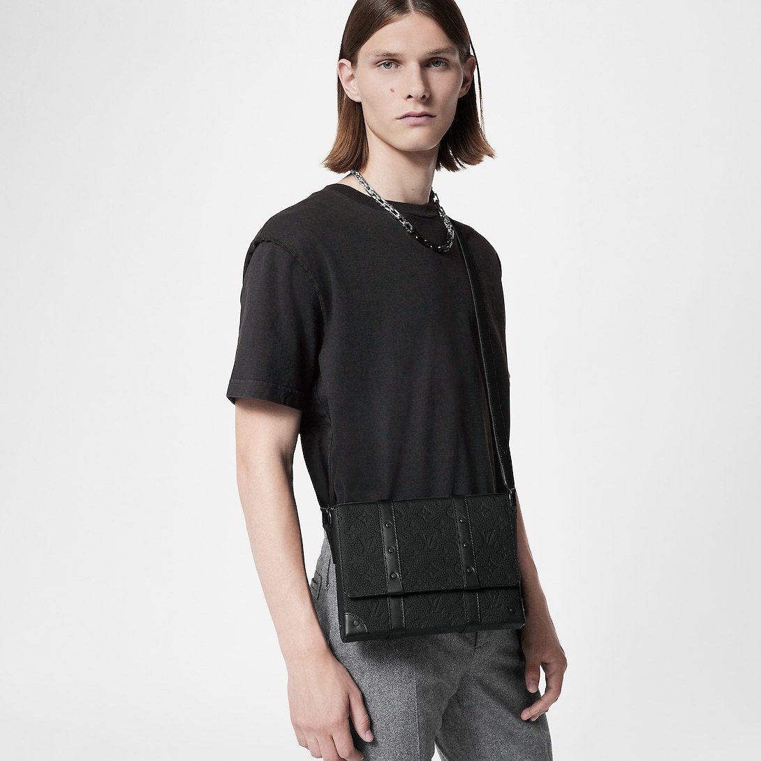 Trunk Messenger