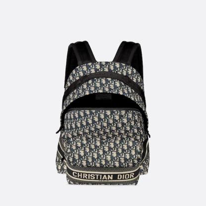 TRAVEL BACKPACK