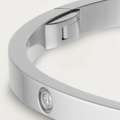 LOVE BRACELET, SMALL MODEL, 10 DIAMONDS