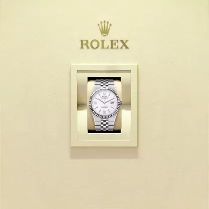 Land-Dweller 40, Oyster, 40 mm, Oystersteel and white gold  Reference 127334