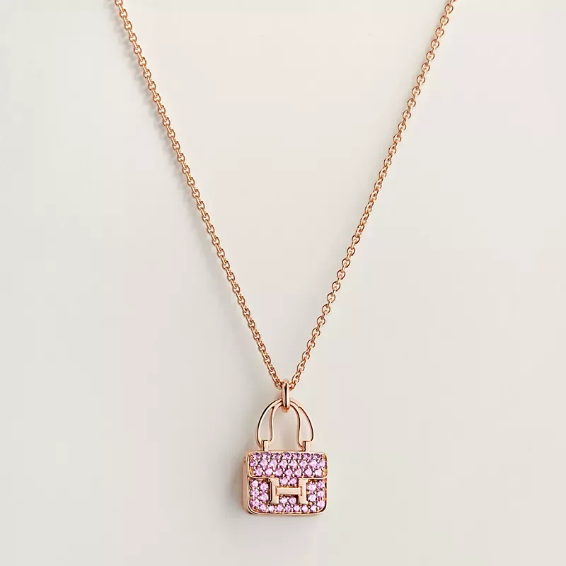 Amulettes Constance pendant
