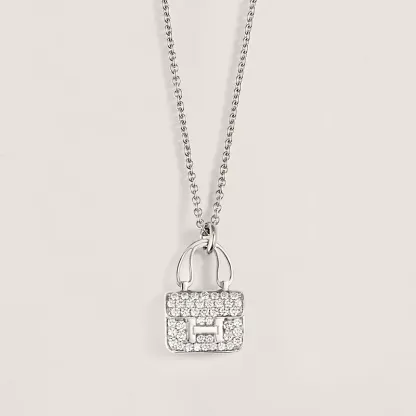 Amulettes Constance pendant
