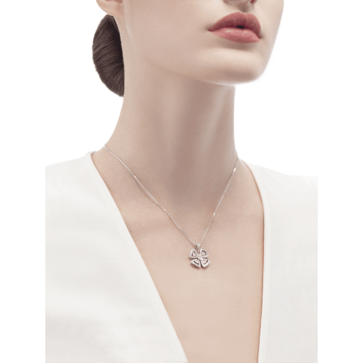 FIOREVER NECKLACE