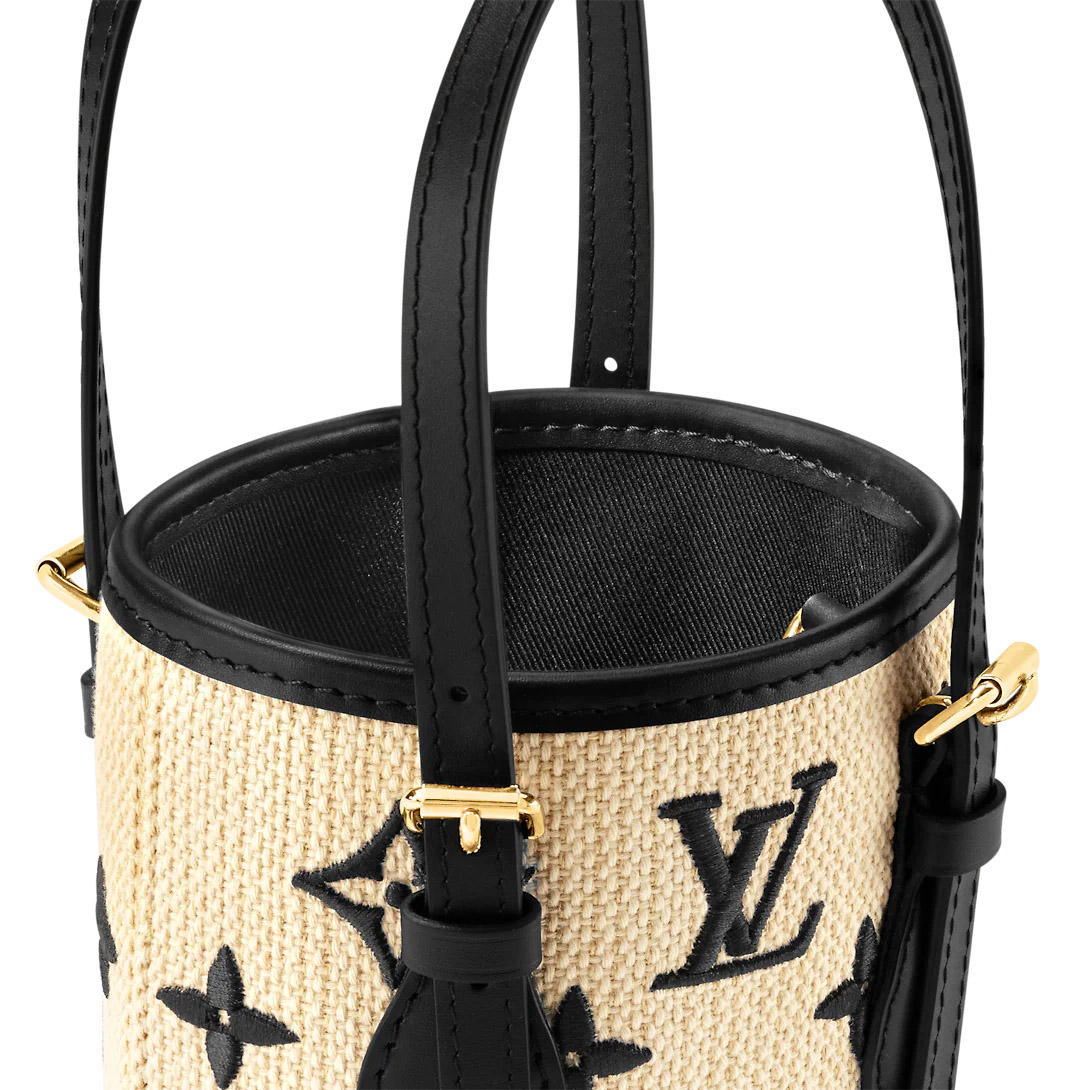 Nano Bucket M82418