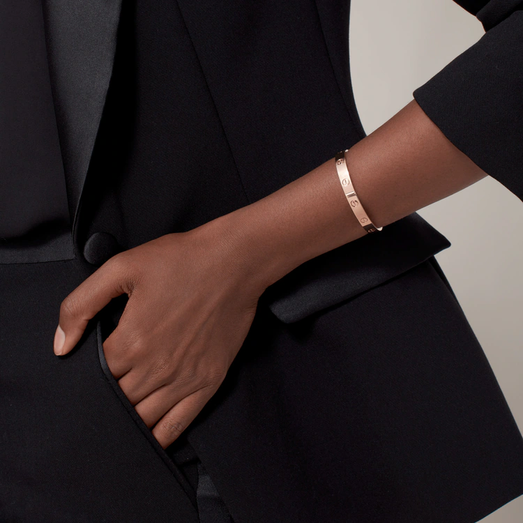 LOVE BRACELET