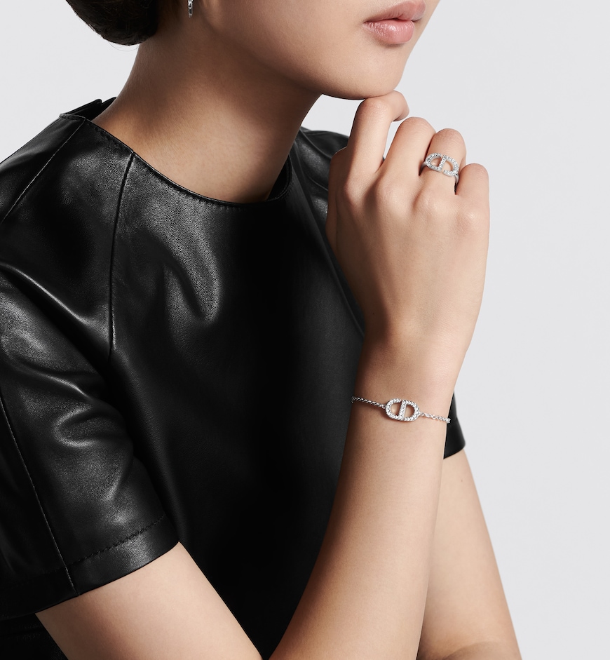 Petit CD Ring