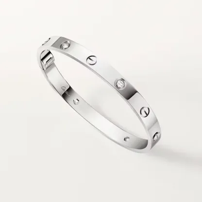 PANTHERE DE CARTIER WATCH SMALL MODEL & LOVE BRACELET CLASSIC MODEL, 4 DIAMONDS