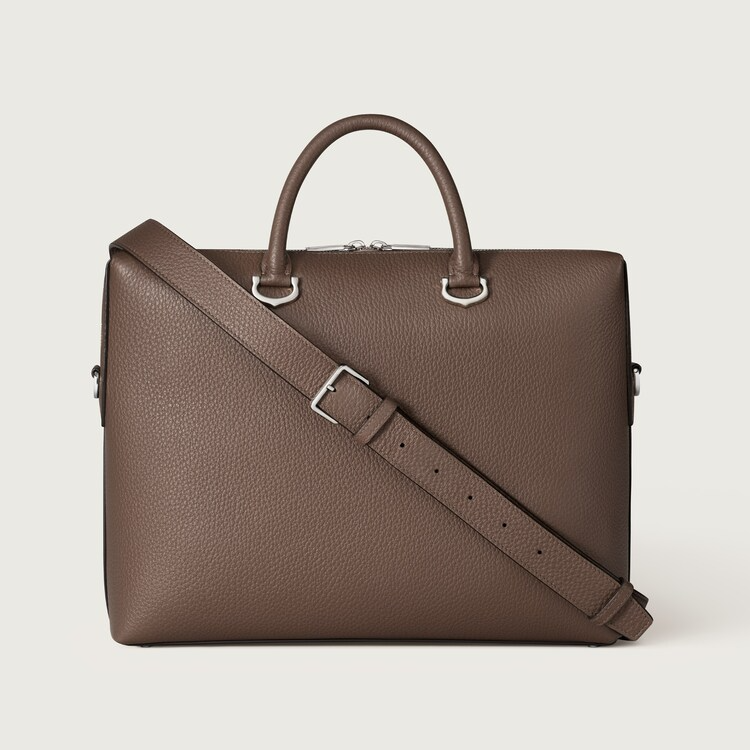 Briefcase, Must