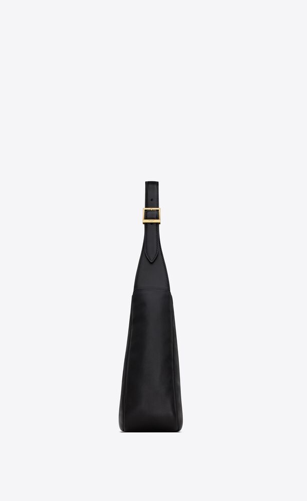 LE 5 À 7 SUPPLE SMALL IN PADDED LAMBSKIN