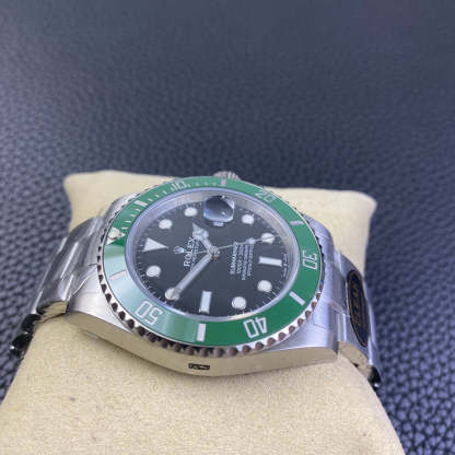 S9 Submariner --- 116610LV-0002--- 41mm