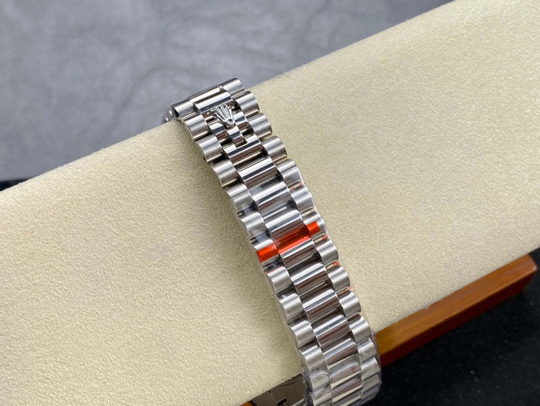 L1   Sky-Dweller--- m326934-0008---42mm