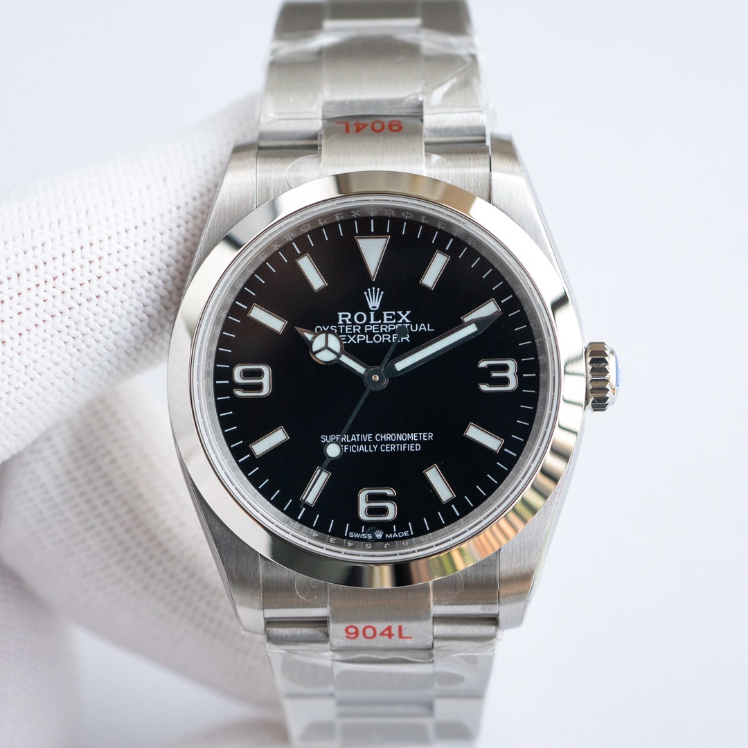 L2  Explorer---M224270-0001---40mm