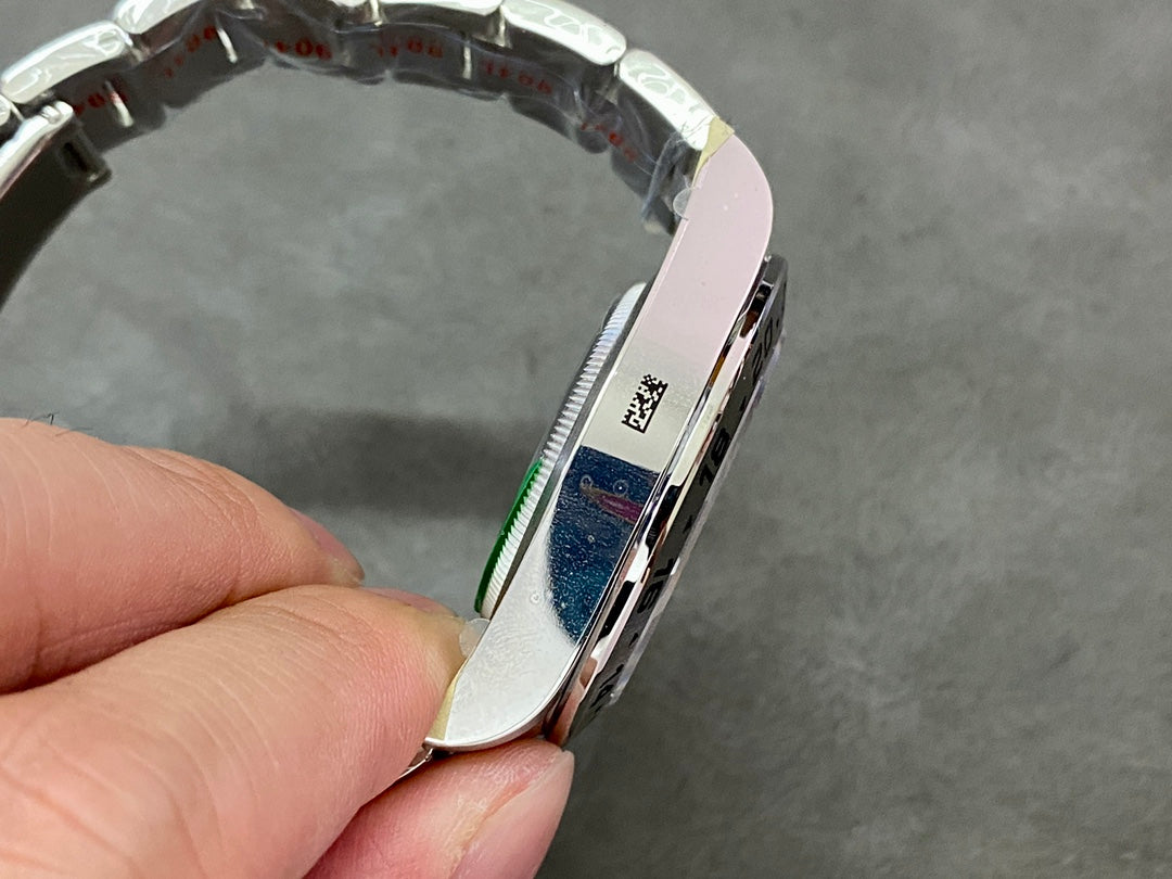 L3   EXPLORER-II--- 226570-0002---42mm