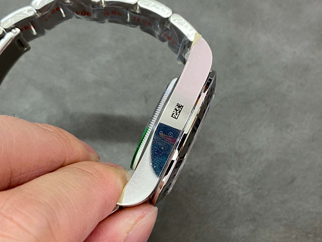 L3   EXPLORER-II--- 226570-0002---42mm