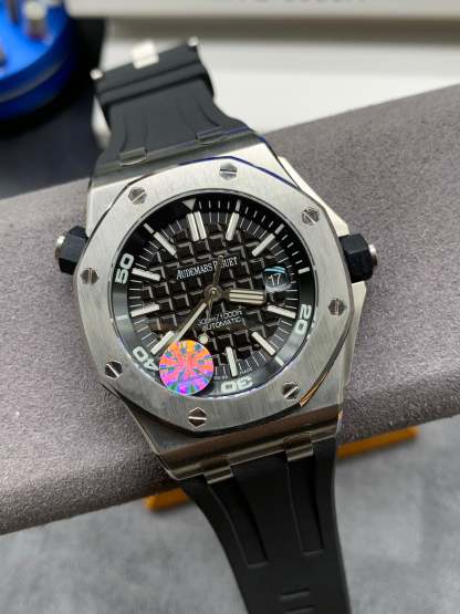 A3   Royal Oak ---15703ST.OO.A002CA.01---42mm