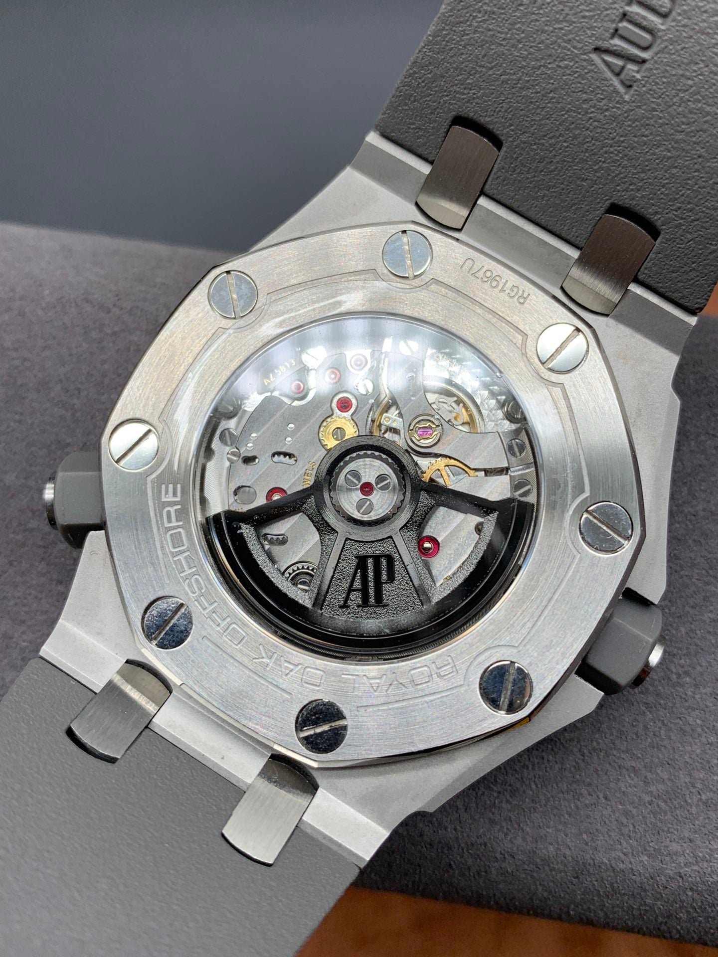 A7   Royal Oak---15720ST.OO.A009CA.01---42mm