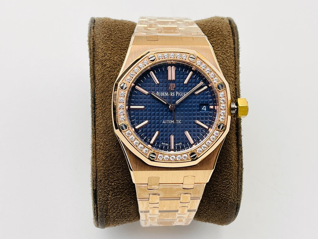 A8   Royal Oak---15551OR.ZZ.1356OR.05---37mm