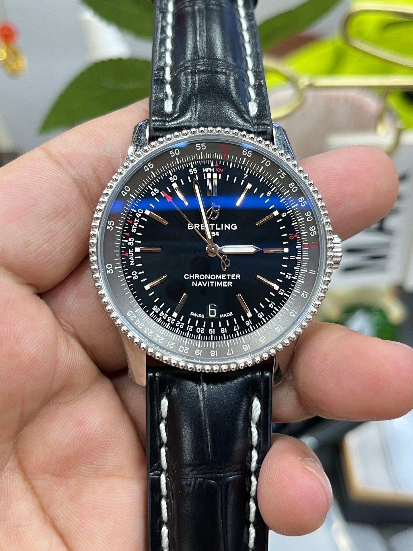 H2   Navitimer---A17326211B1A1---41mm