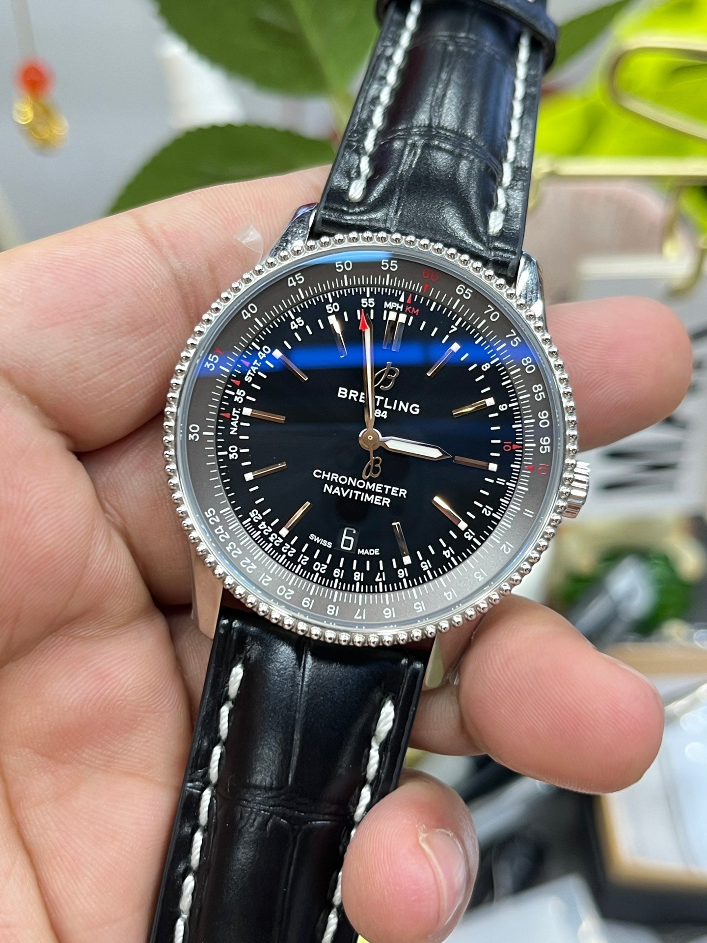 H2   Navitimer---A17326211B1A1---41mm