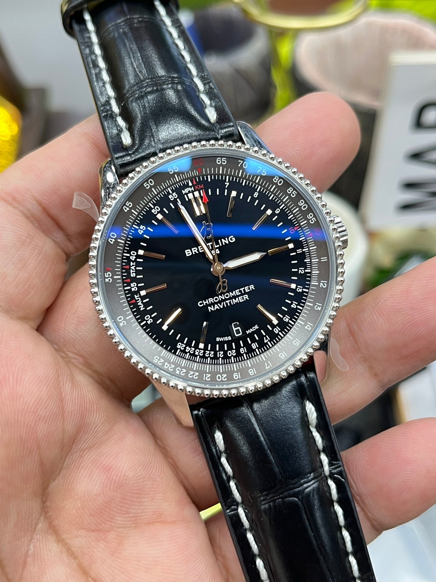 H2   Navitimer---A17326211B1A1---41mm