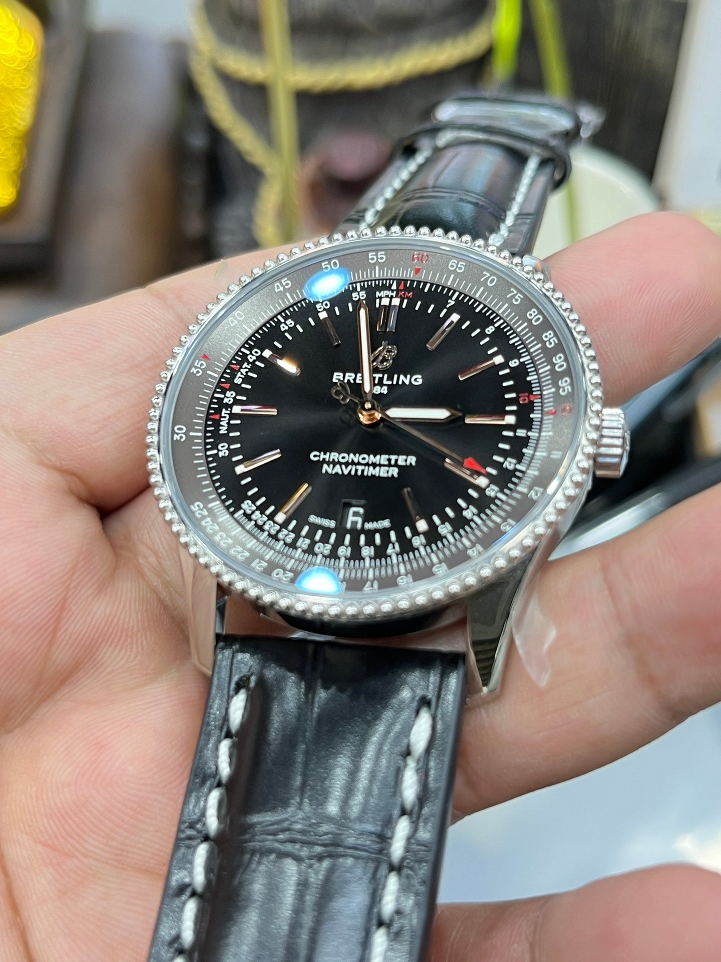 H2   Navitimer---A17326211B1A1---41mm