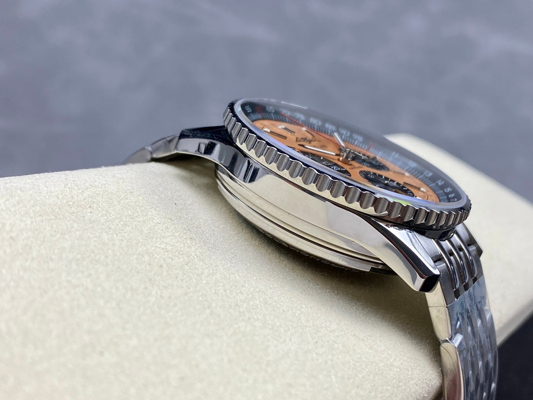 H4   Navitimer--- AB0138241G1A1 ---43mm
