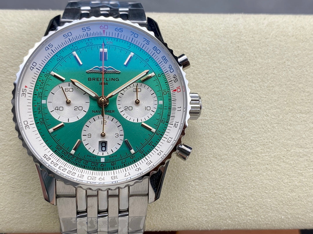 H5   Navitimer--- AB0139211L1A1 ---43mm