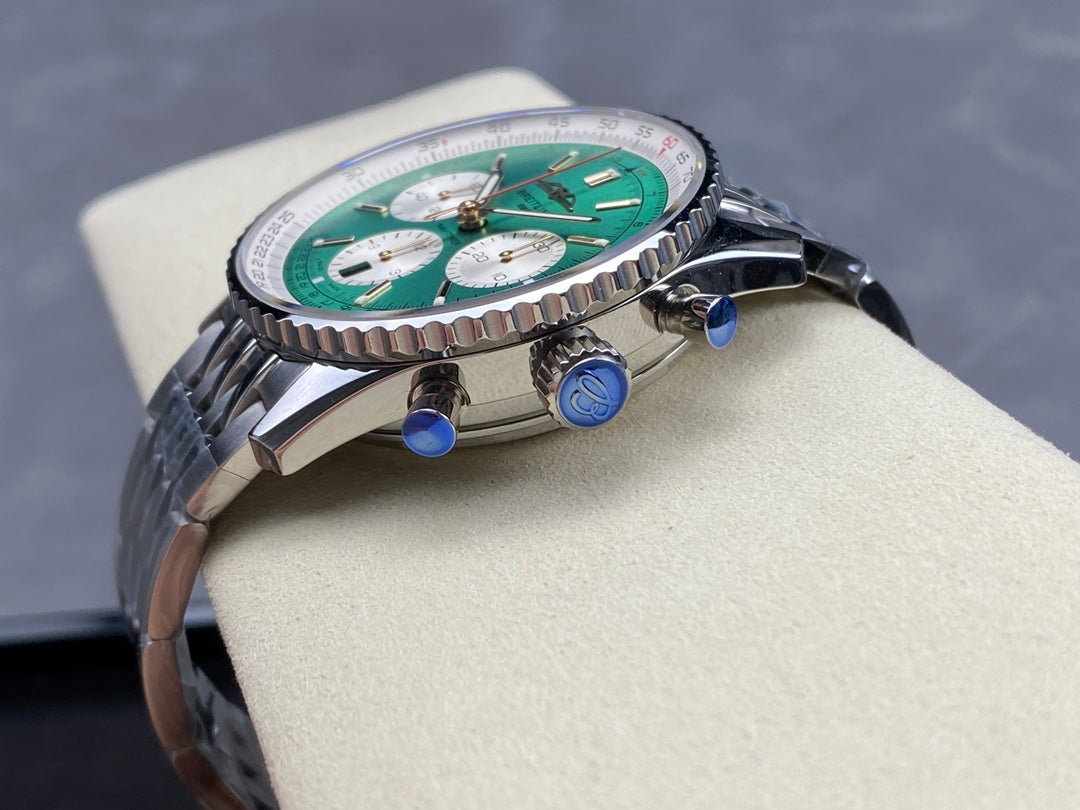 H5   Navitimer--- AB0139211L1A1 ---43mm