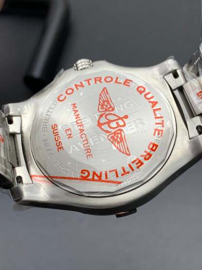 F5   Avenger---A32395101C1A1---45mm