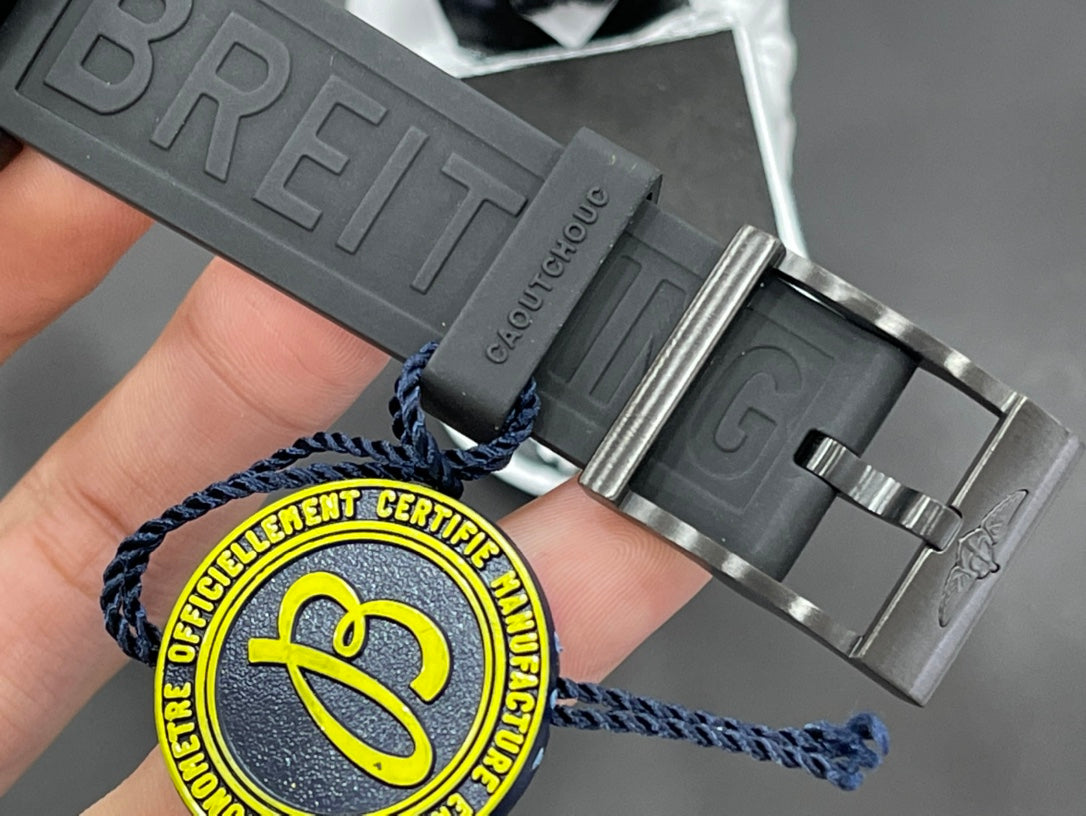 F6    Avenger---A1338110---44mm