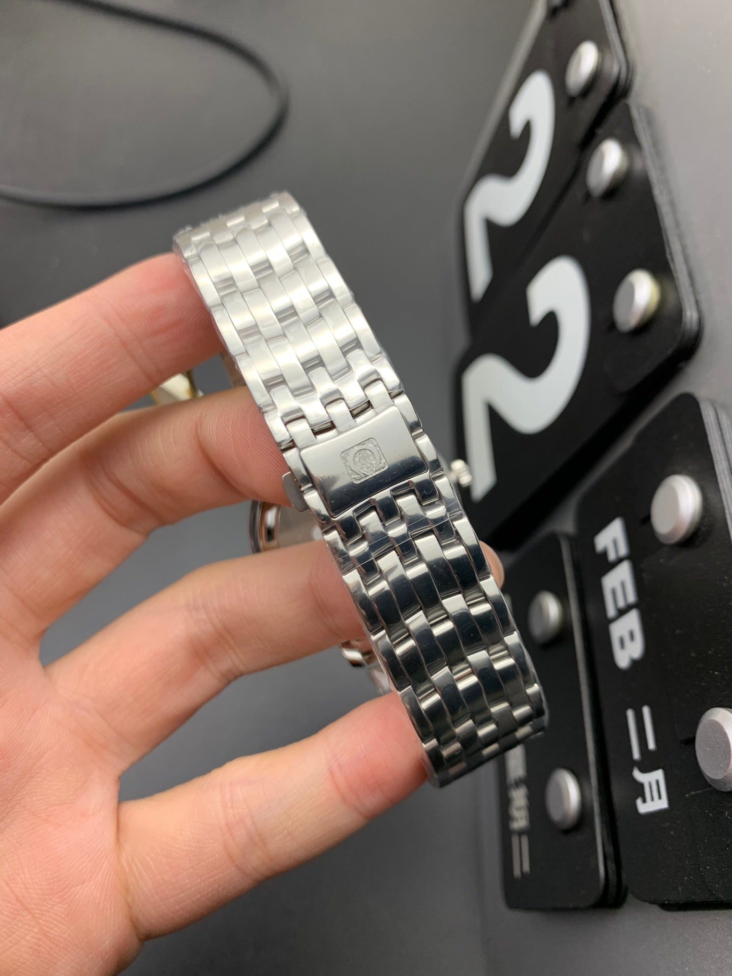 J3   DE VILLE---424.10.40.20.02.001---39.5mm