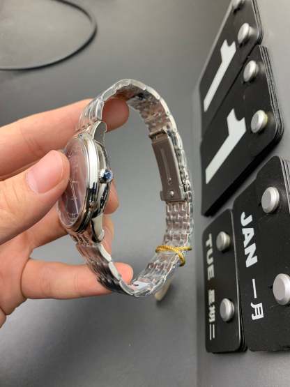 J4   DE VILLE---424.10.40.20.03.002---39.5mm