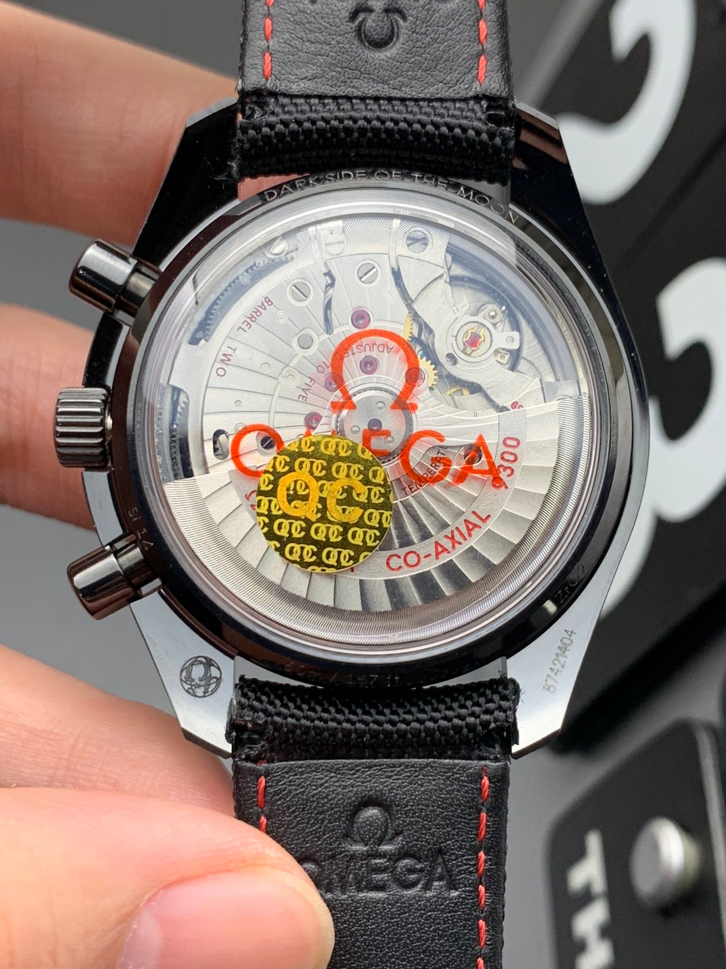 C4   Speedmaster Dark Side of the Moon---311.92.44.51.01.007---44.25mm