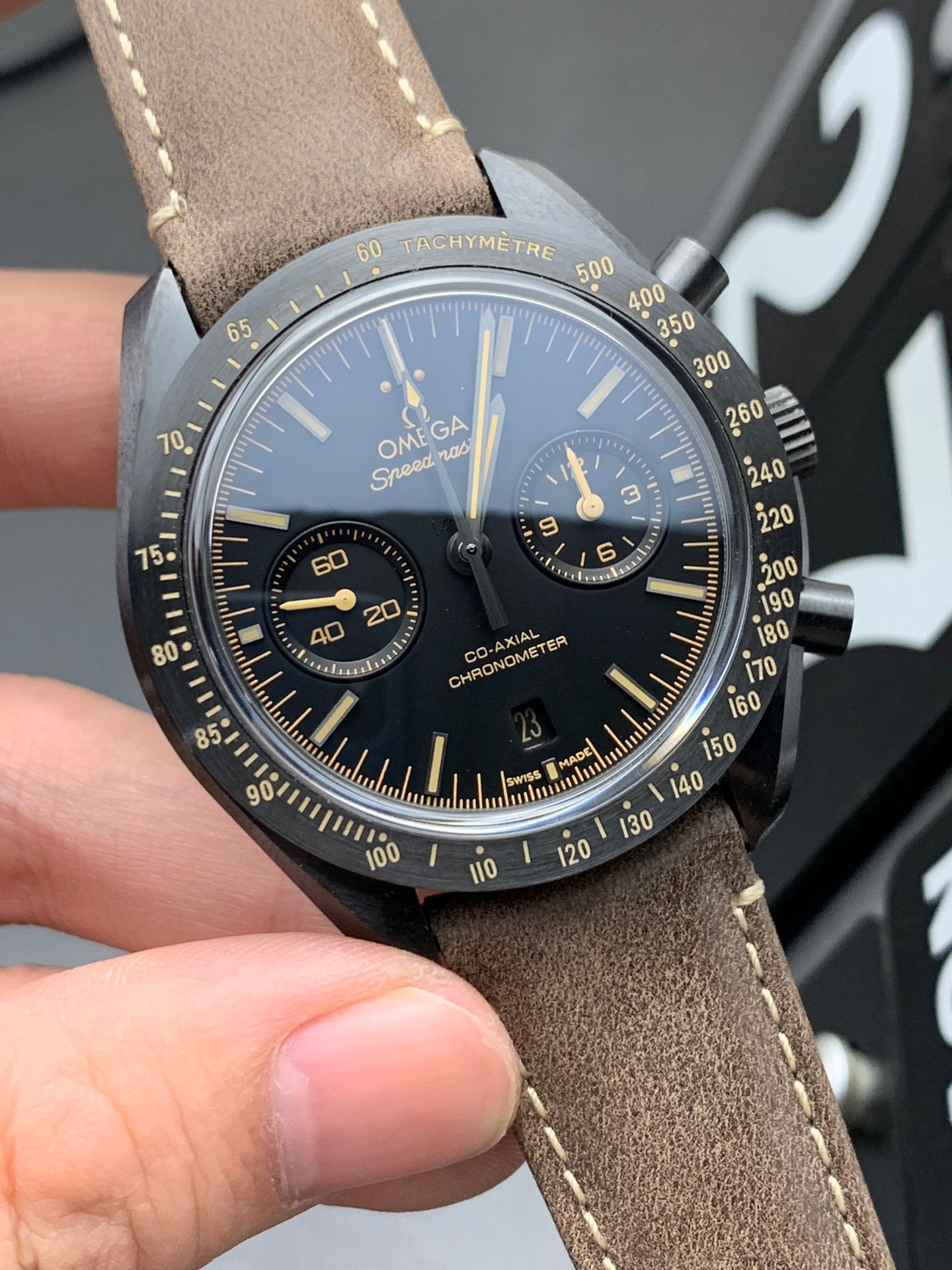 C5   Speedmaster Dark Side of the Moon---311.92.44.51.01.006---44.25mm