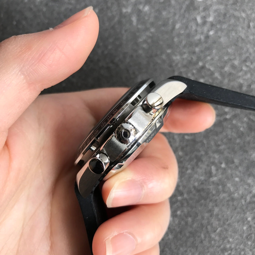 C9   Speedmaster---326.30.40.50.01.002---40mm