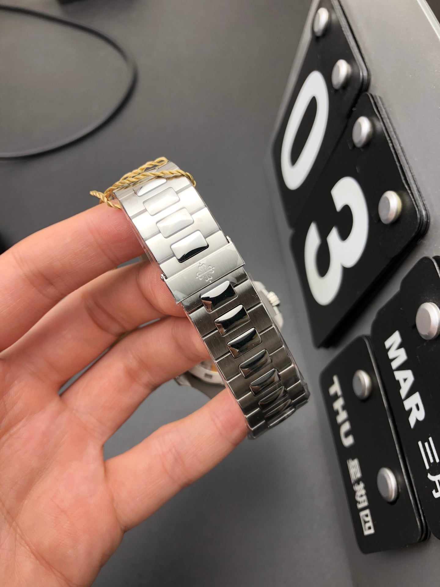 W2   nautilus--- 5711/1A-018---40mm