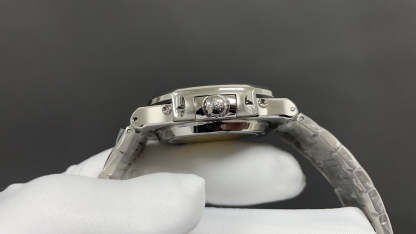 W3   nautilus--- Ref. 5740/1G-001---40mm