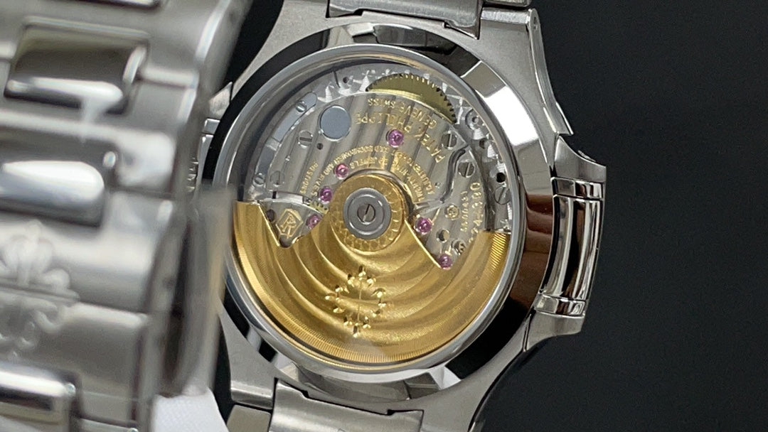 W5   nautilus---  5711/1A-010---35.2mm